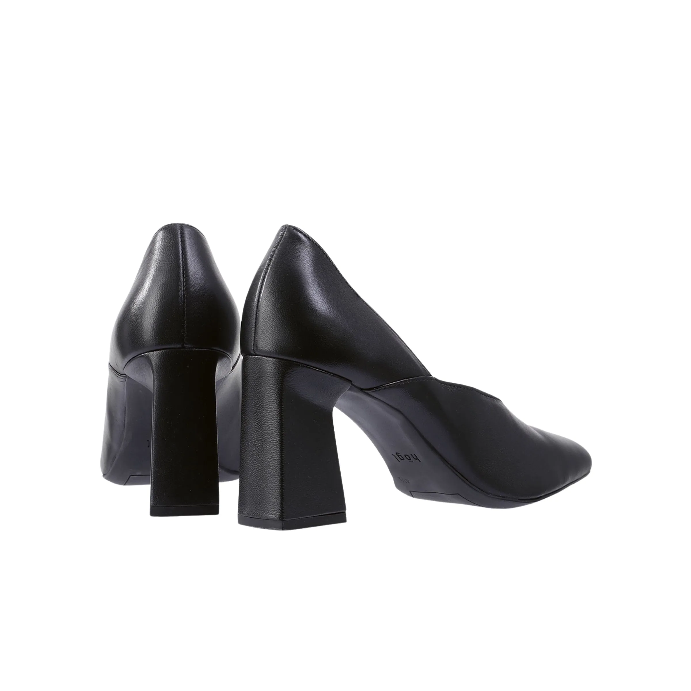 107520 Black Pump