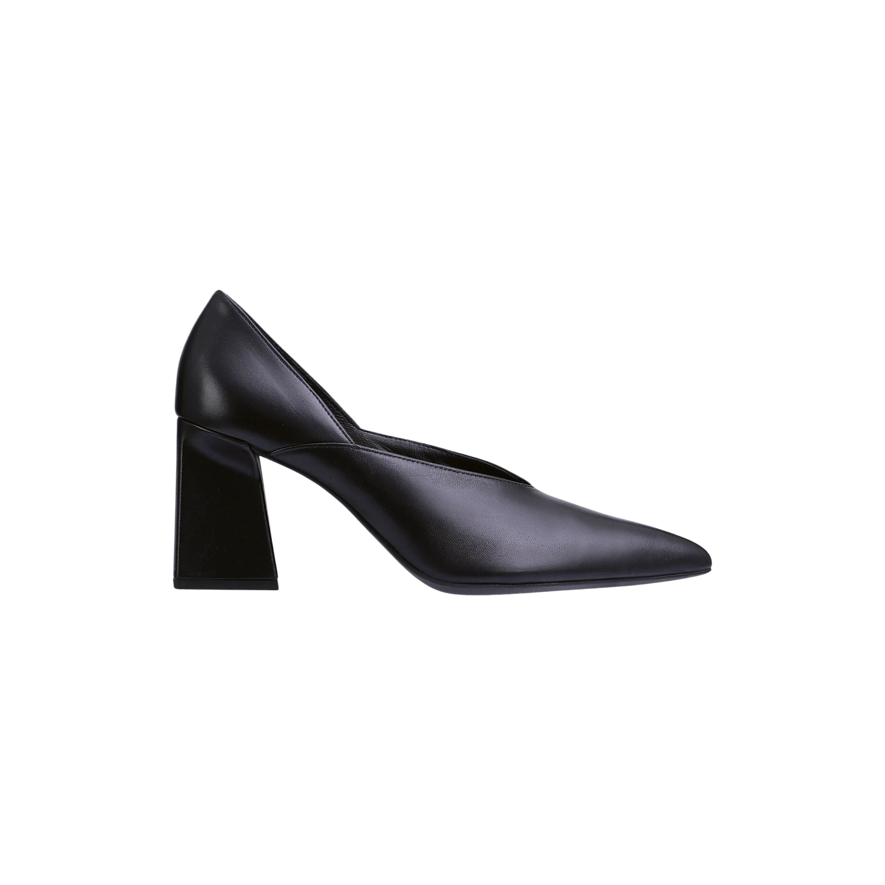 107520 Black Pump