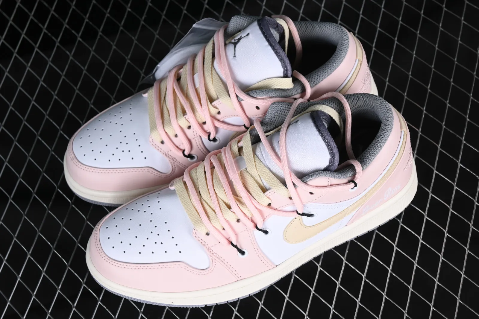 Air Jordan 1 Low Pink Yellow Grey 553558-053