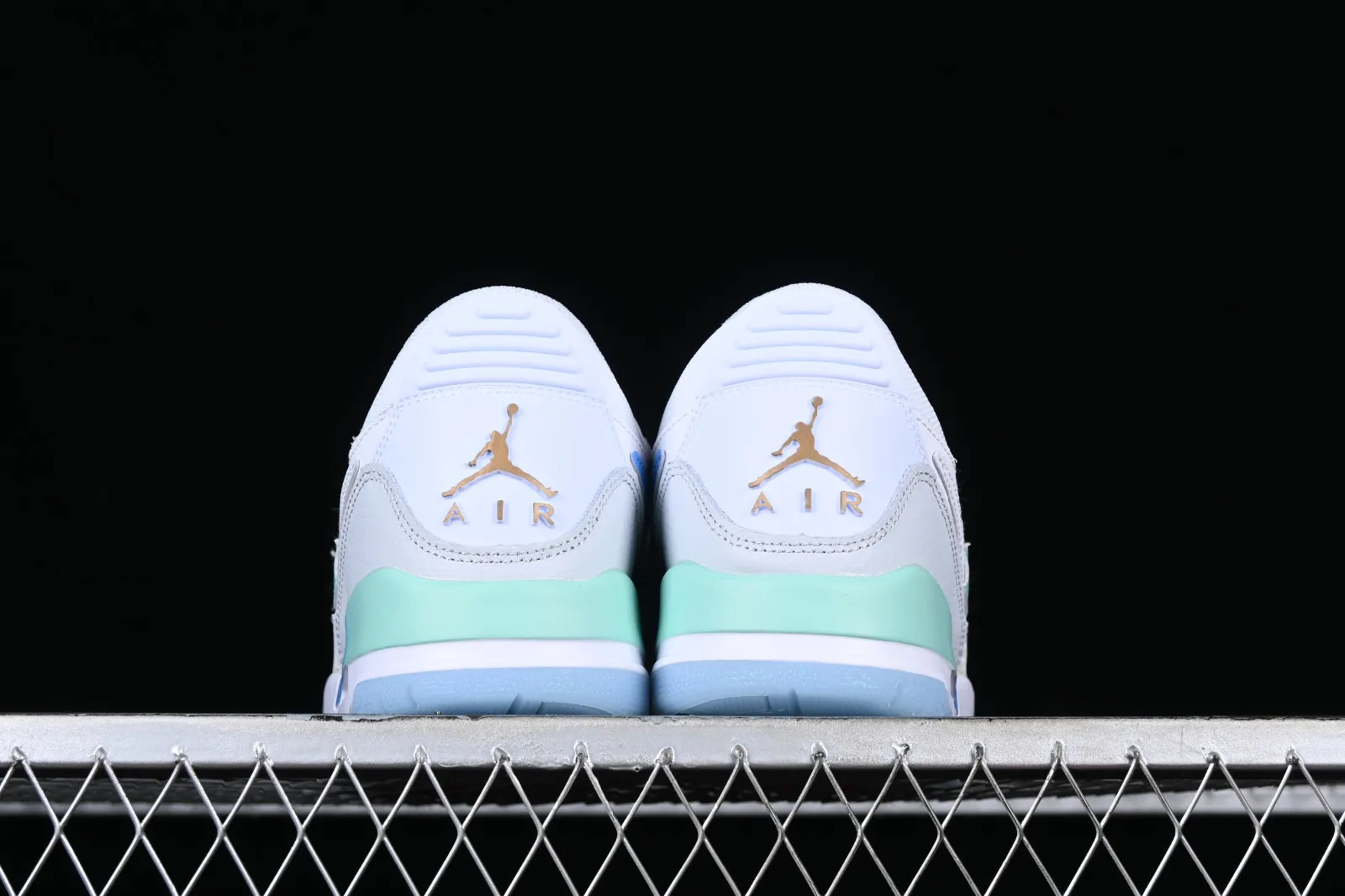 Air Jordan Legacy 312 Low GS White Aqua Red FN8896-131