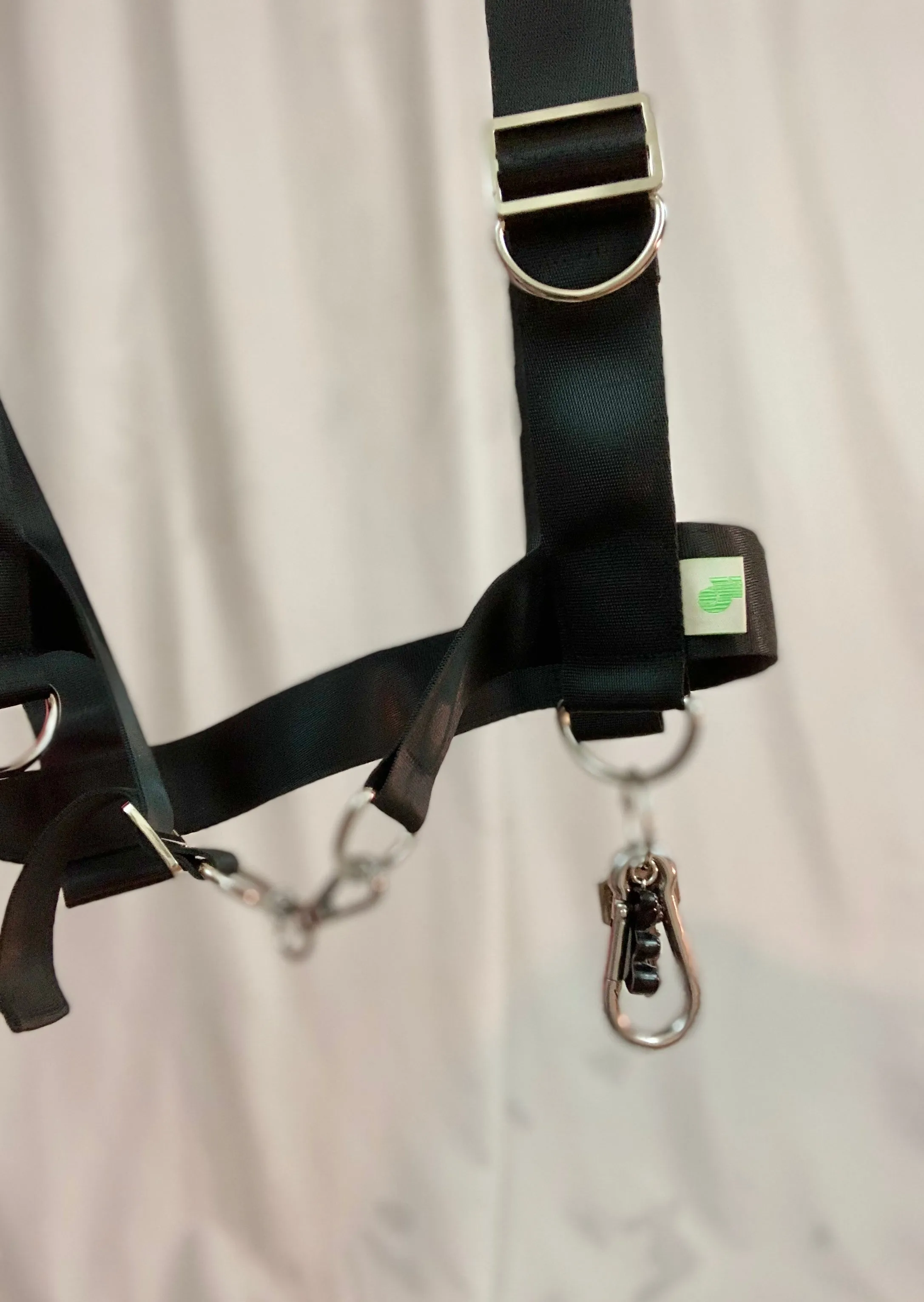 Kate black utility harness