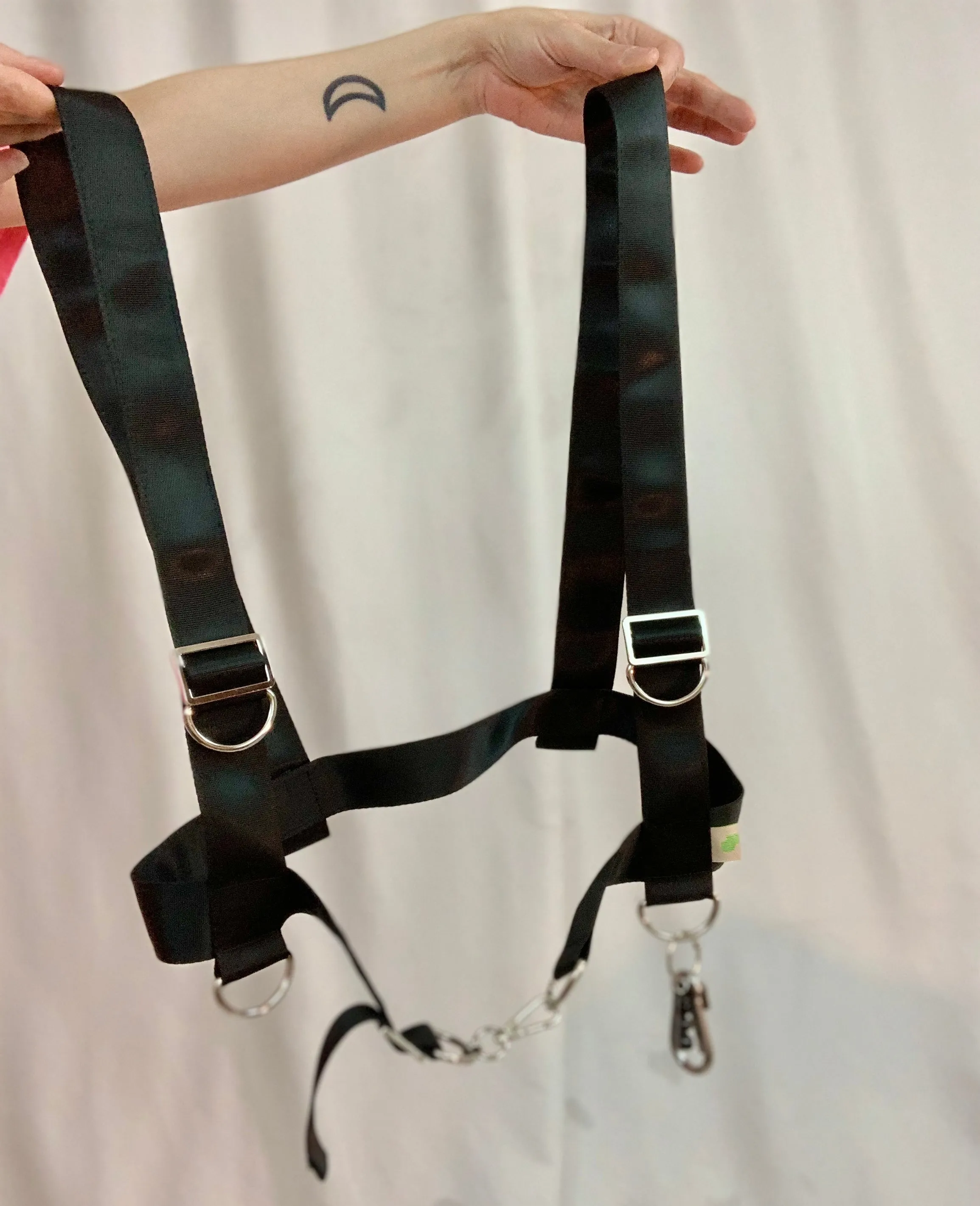 Kate black utility harness