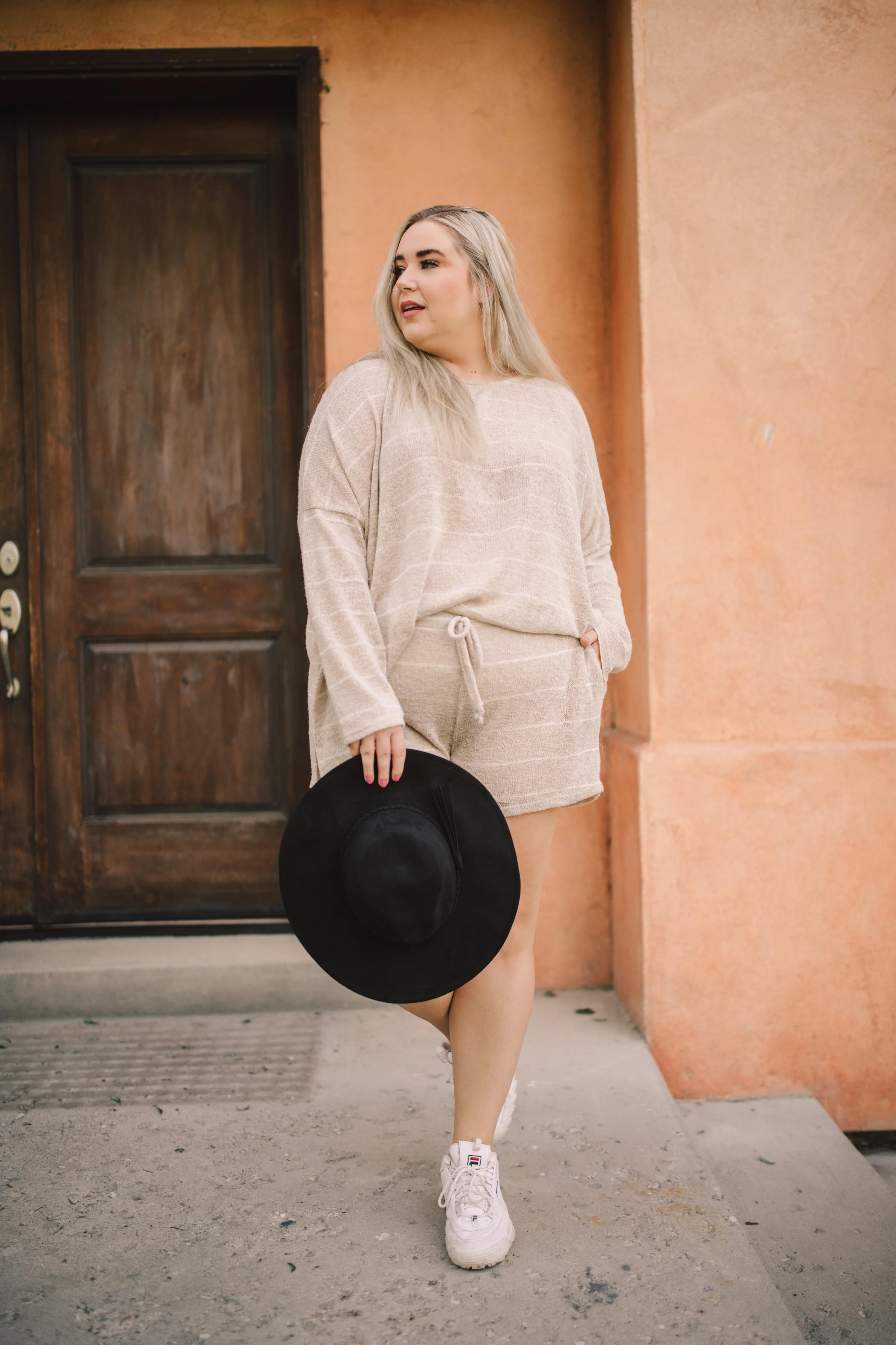 Lightweight Striped Pullover In Taupe - On Hand