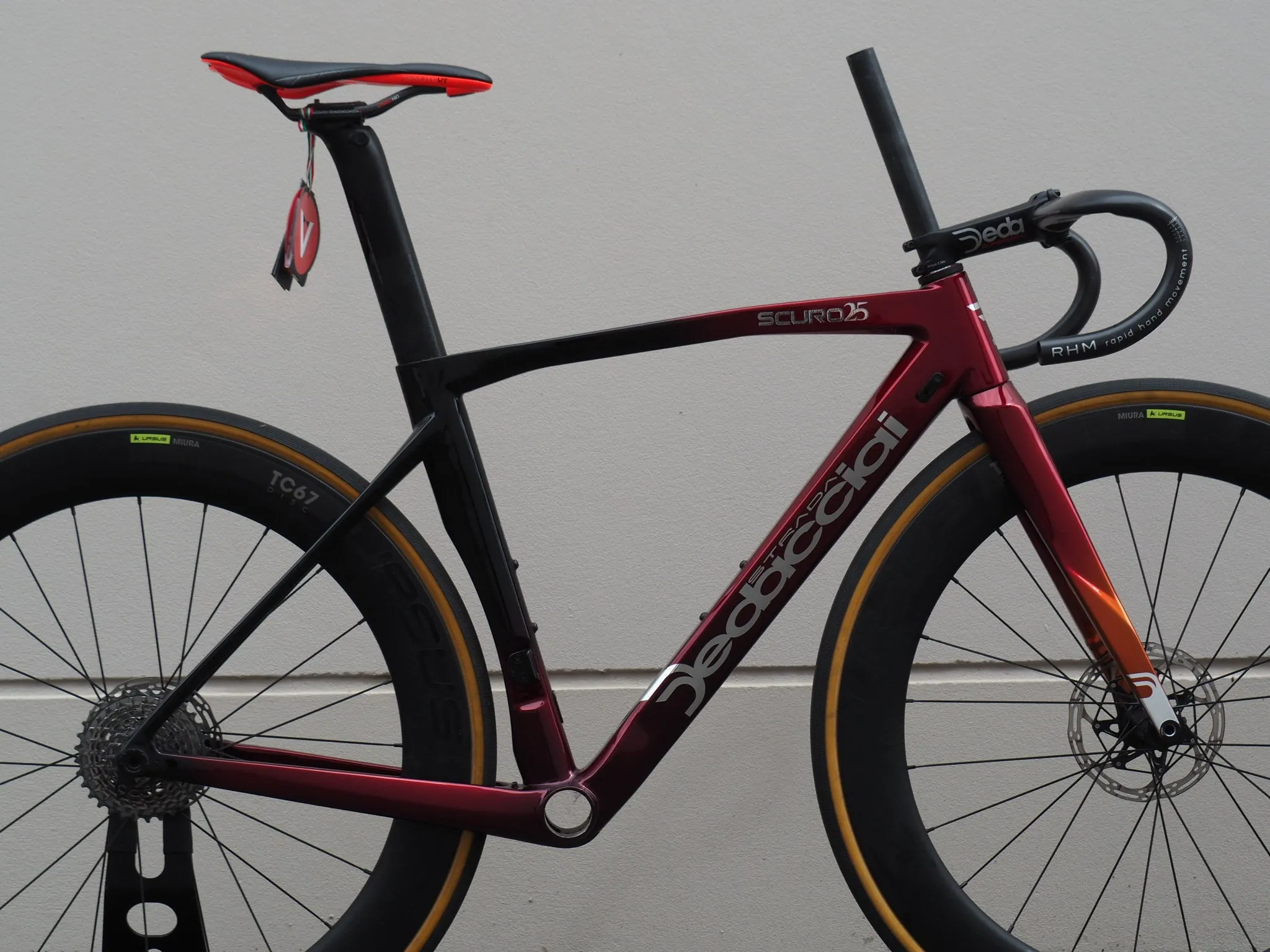 ROAD BIKE DEDACCIAI SCURO DISC FACTORY FRAMESET CUSTOM COLOUR